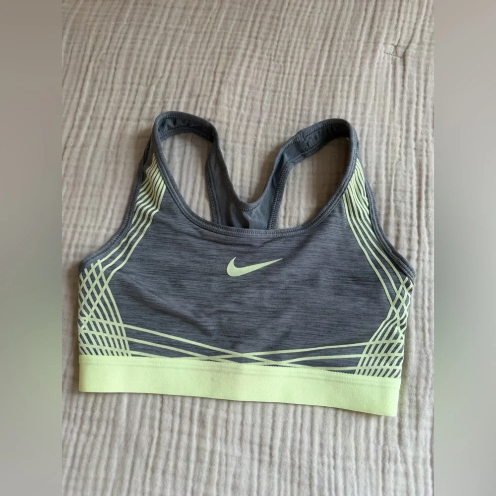 Nike Dri Fit Sports Bra